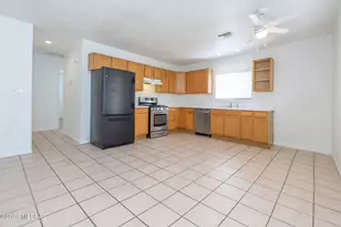 4538 E Lester St, Tucson, AZ 85712 - Photo 6