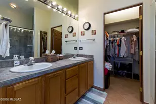 1556 E Painted Colt Loop, Tucson, AZ 85719 - Photo 22