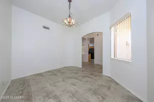 352 S Via De Los Rosales, Tucson, AZ 85711 - Photo 4