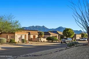 1062 W Union Bell Dr, Green Valley, AZ 85614 - Photo 2