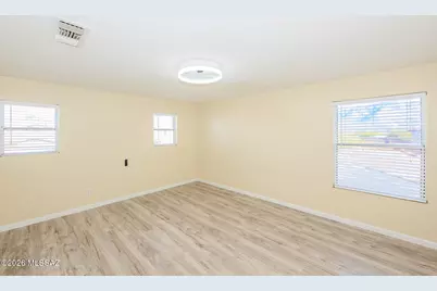 3560 E Silver Buckle Place, Tucson, AZ 85739 - Photo 34