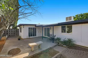 5521 E Kelso St, Tucson, AZ 85712 - Photo 32