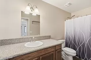 3304 W Athenee Ct, Tucson, AZ 85746 - Photo 18