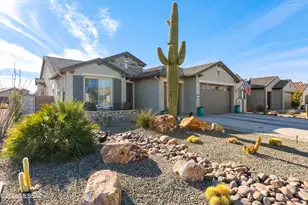 1438 E Golden Rock Wy, Green Valley, AZ 85614 - Photo 4