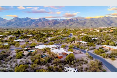 3721 N Sierra Madre Drive, Tucson, AZ 85749 - Photo 2