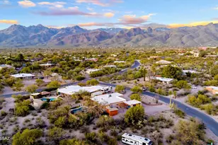 3721 N Sierra Madre Dr, Tucson, AZ 85749 - Photo 2