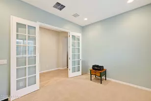 732 E Romsdalen Rd, Oro Valley, AZ 85755 - Photo 12