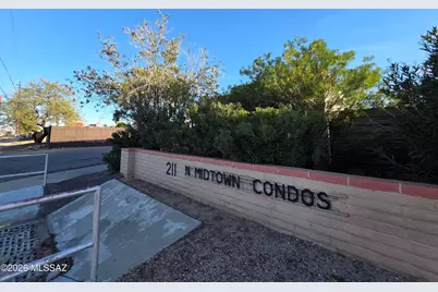 211 W Roger Road #9, Tucson, AZ 85705 - Photo 2