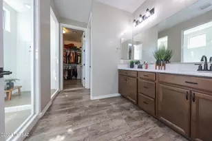 9745 S Desert Flint Dr, Tucson, AZ 85747 - Photo 16
