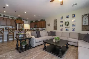 9745 S Desert Flint Dr, Tucson, AZ 85747 - Photo 12