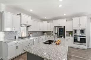 12297 N Miller Canyon Ct, Oro Valley, AZ 85755 - Photo 4