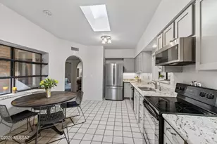 8641 N Candlewood Loop, Tucson, AZ 85704 - Photo 12