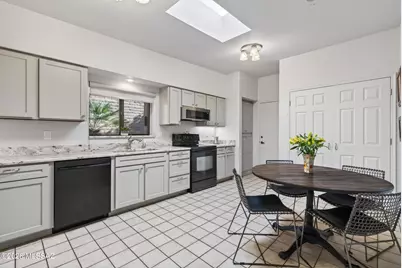 8641 N Candlewood Loop, Tucson, AZ 85704 - Photo 10