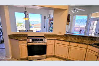 4723 S Prairie Hills Drive, Green Valley, AZ 85622 - Photo 6