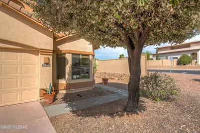 60594 E Blackcrest Loop, Tucson, AZ 85739 - Photo 2