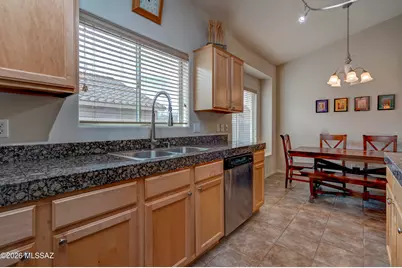 60594 E Blackcrest Loop, Tucson, AZ 85739 - Photo 16