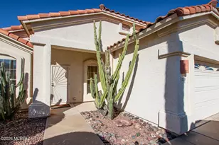 12159 N Seasons Loop, Oro Valley, AZ 85755 - Photo 6