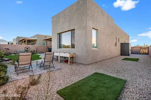 2034 W Spotted Toad Ct, Tucson, AZ 85704 - Photo 14