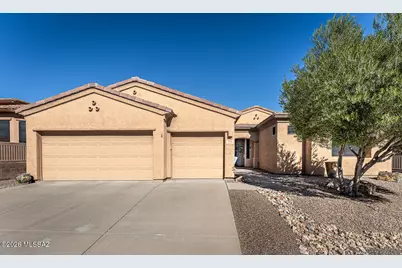 976 W Tenniel Drive, Green Valley, AZ 85614 - Photo 2
