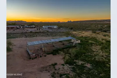 8033 S Farmcreek Drive, Tucson, AZ 85756 - Photo 32