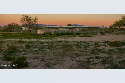 8033 S Farmcreek Drive, Tucson, AZ 85756 - Photo 20