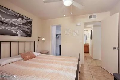1810 E Blacklidge Drive #106, Tucson, AZ 85719 - Photo 8