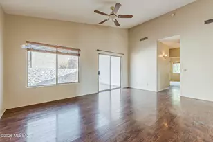 2525 N Camino Reloj, Green Valley, AZ 85614 - Photo 14