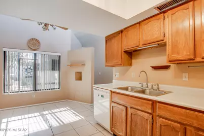 5231 N 1st Avenue, Tucson, AZ 85718 - Photo 12