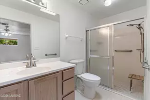 11 W Roma Dr, Tucson, AZ 85737 - Photo 24