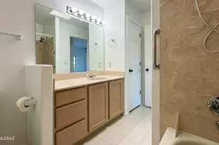 11 W Roma Dr, Tucson, AZ 85737 - Photo 28