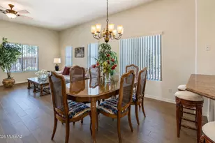13575 N Holly Grape Dr, Marana, AZ 85658 - Photo 8