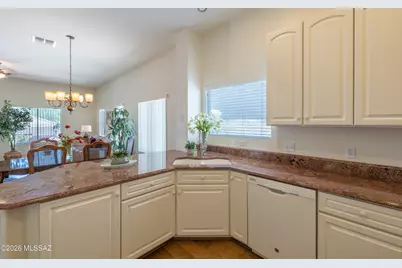 13575 N Holly Grape Drive, Marana, AZ 85658 - Photo 14