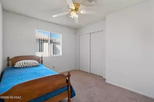 8986 E Weyburn Dr, Tucson, AZ 85730 - Photo 14