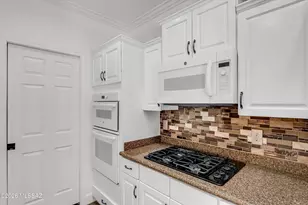 1395 W Cactus Moon Pl, Tucson, AZ 85737 - Photo 10