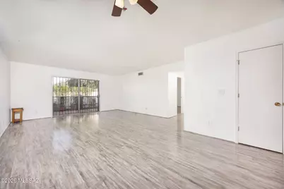 679 S Pantano Pw Parkway S, Tucson, AZ 85710 - Photo 6