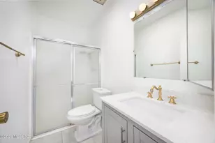 679 S Pantano Pw Parkway S, Tucson, AZ 85710 - Photo 14