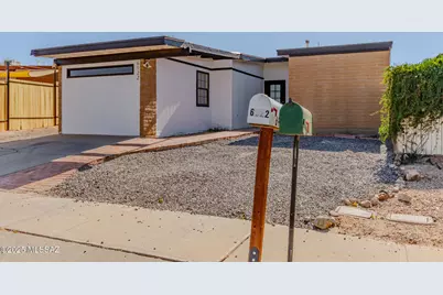 6922 N Northpoint Drive, Tucson, AZ 85741 - Photo 2