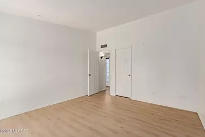 6922 N Northpoint Drive, Tucson, AZ 85741 - Photo 12