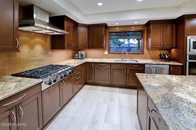 8230 E Ridgewood Drive, Tucson, AZ 85750 - Photo 6