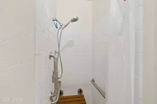 107 E Los Arcos, Green Valley, AZ 85614 - Photo 20