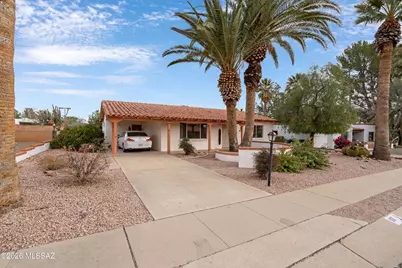 107 E Los Arcos, Green Valley, AZ 85614 - Photo 4