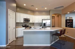 12554 N Gentle Rain Dr, Marana, AZ 85658 - Photo 8