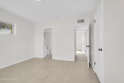 6534 E Broadway Boulevard, Tucson, AZ 85710 - Photo 20