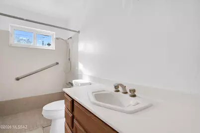 6534 E Broadway Boulevard, Tucson, AZ 85710 - Photo 30