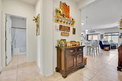 21599 E Volunteer Drive, Red Rock, AZ 85145 - Photo 6