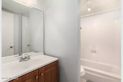 1620 N Wilmot Road #L207, Tucson, AZ 85712 - Photo 14