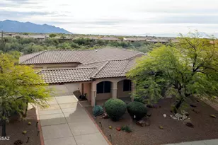 12998 N Ocotillo Point Pl, Marana, AZ 85658 - Photo 4