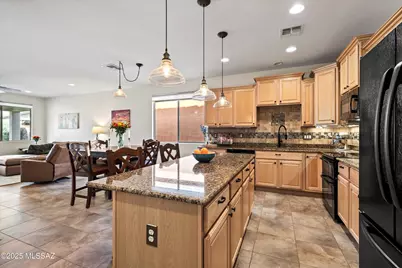 13773 E Carruthers Street, Vail, AZ 85641 - Photo 4