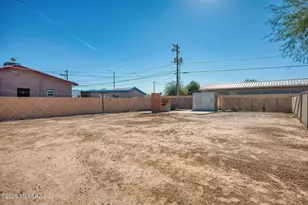 336 E 24th St, Tucson, AZ 85713 - Photo 26