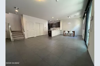 391 E Calderwood Road, Tucson, AZ 85704 - Photo 2